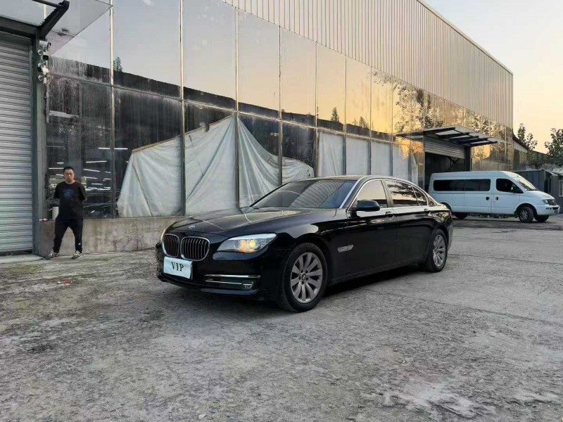 徐州14年宝马7系2