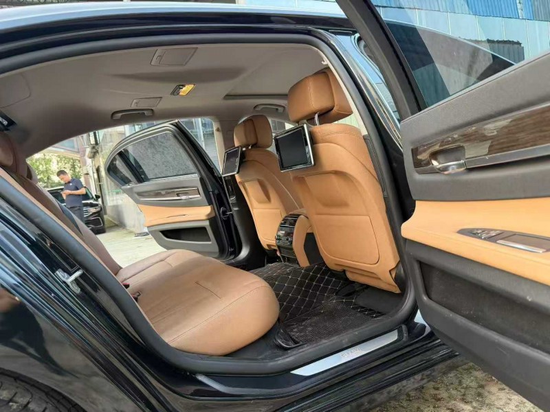 徐州14年宝马7系7