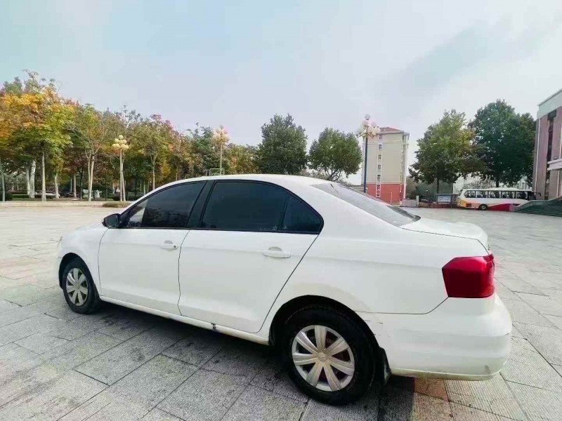 枣庄17年大众捷达8