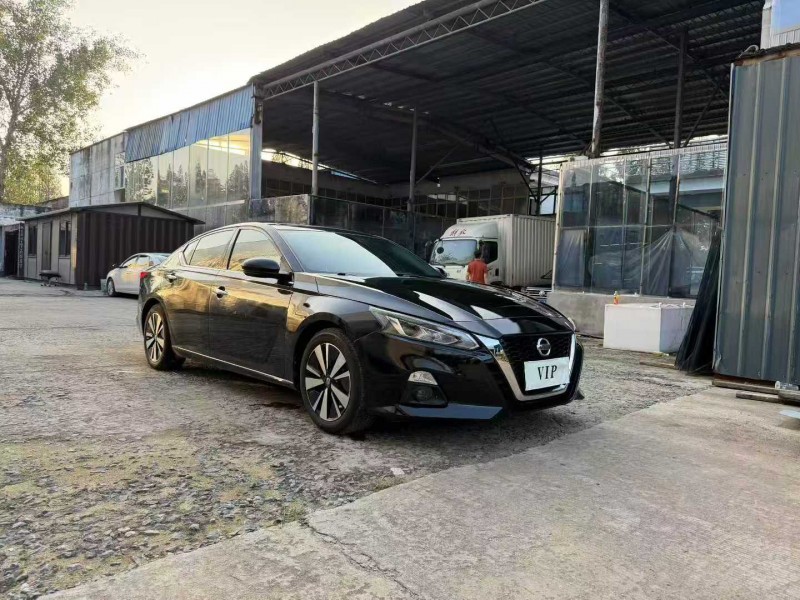 徐州22年日产天籁3