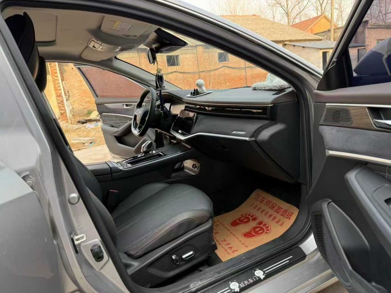 徐州22年东风奕炫6