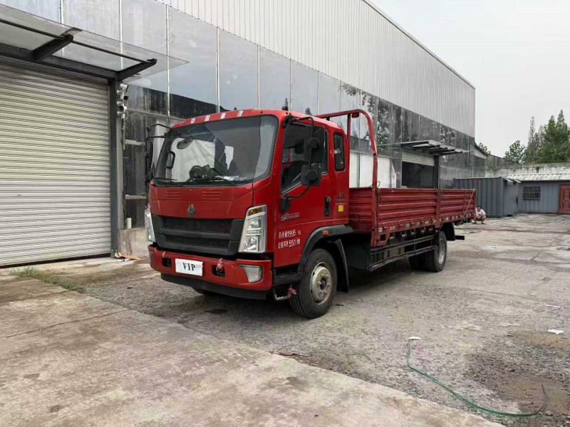 徐州23年卡车系列重汽豪沃2