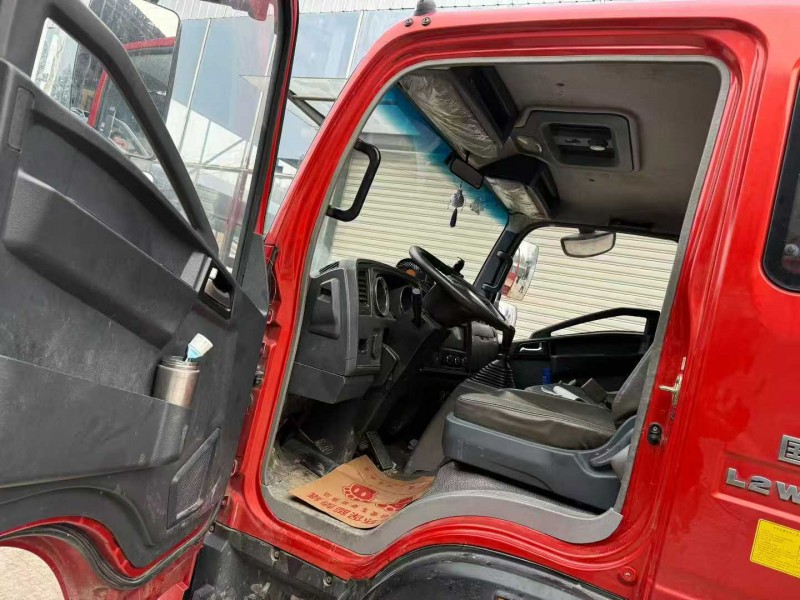 徐州23年卡车系列重汽豪沃4