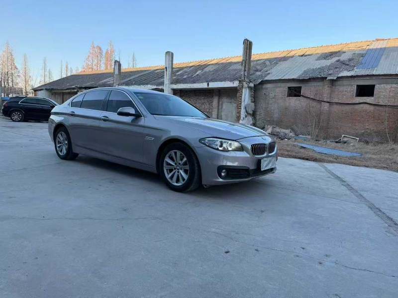 徐州16年宝马5系3