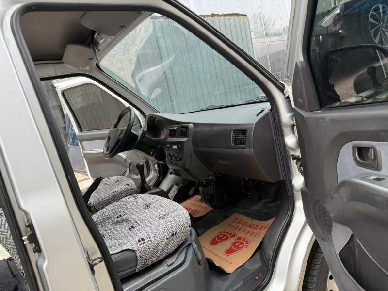 徐州24年五菱汽车荣光6