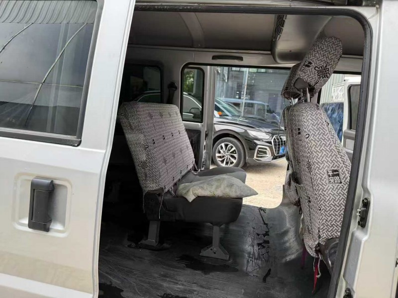 徐州24年五菱汽车荣光7