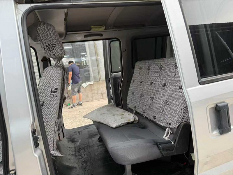 徐州24年五菱汽车荣光8