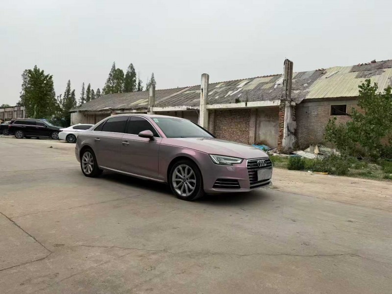 徐州17年奥迪A4L3