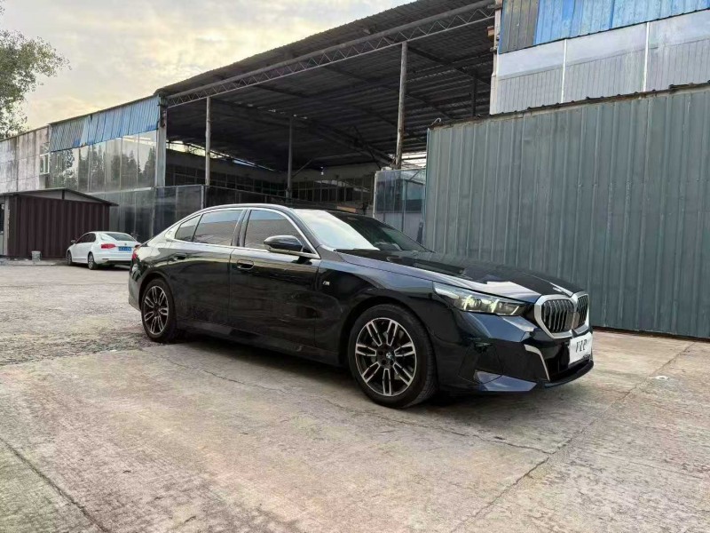 徐州24年宝马5系3