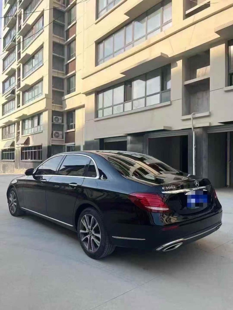 枣庄19年奔驰E8