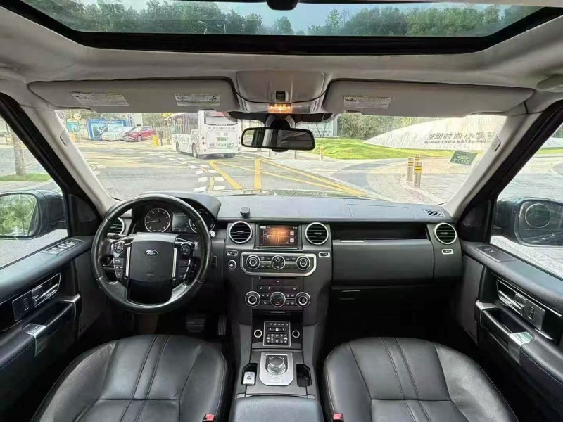 深圳16年路虎发现4
