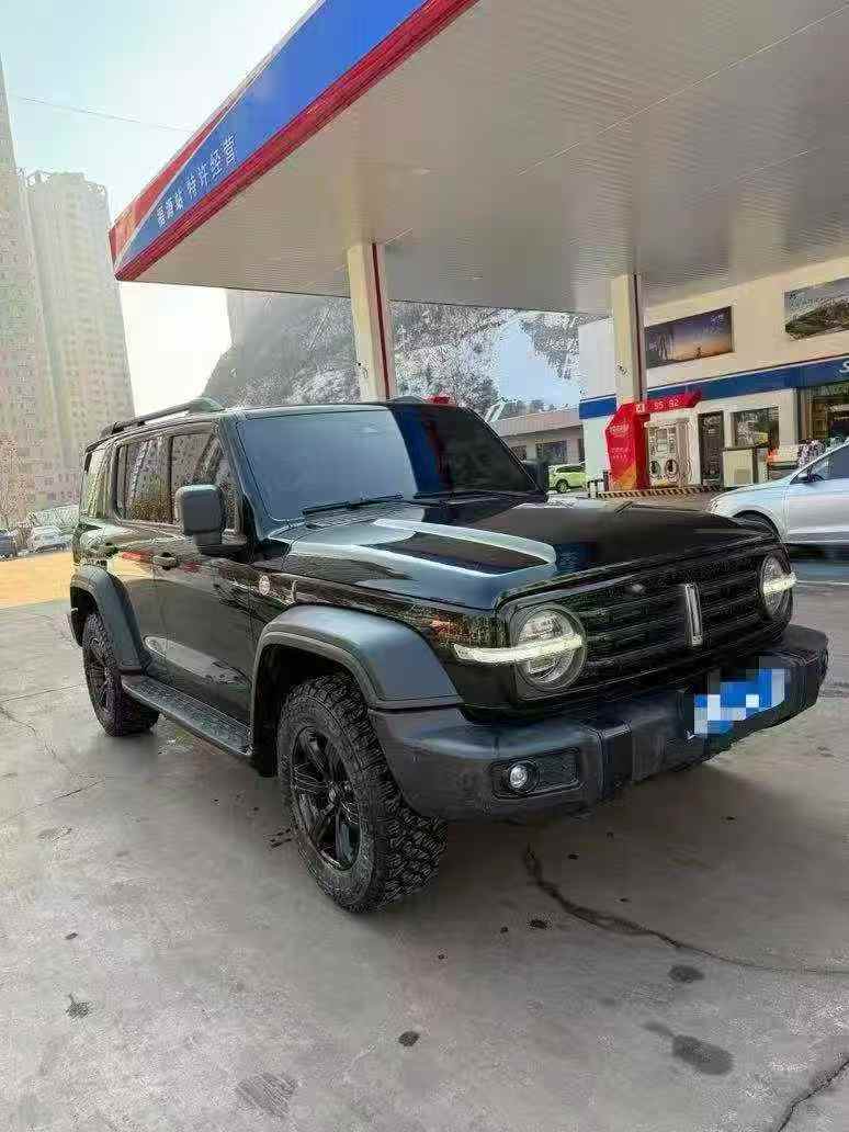 长治21年长城汽车坦克3