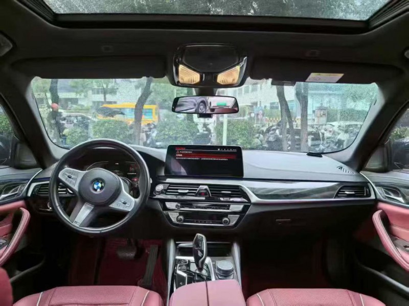 深圳24年宝马5系8