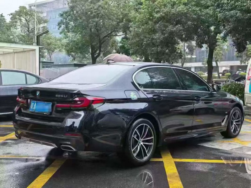 深圳24年宝马5系9