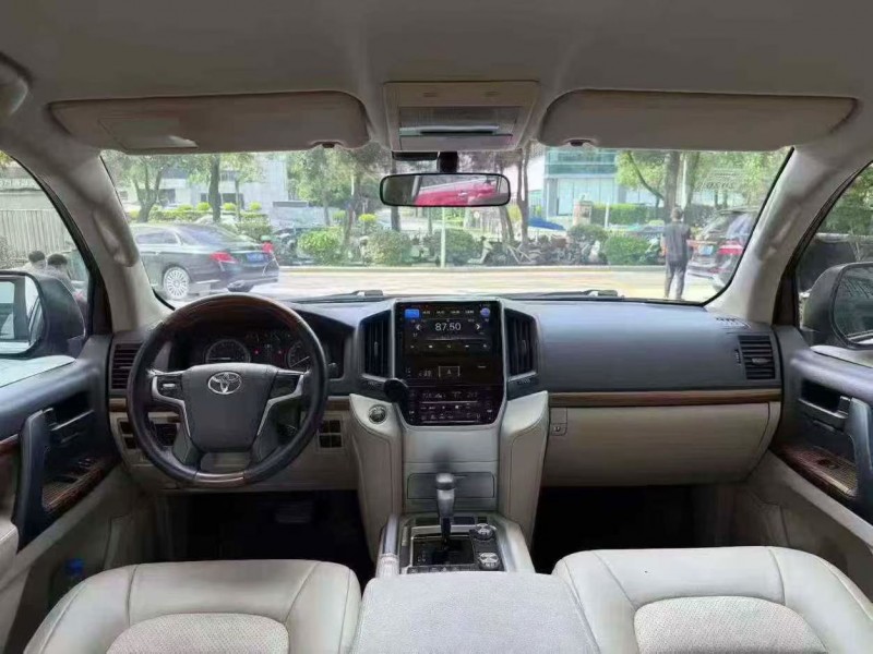 深圳18年丰田兰德酷路泽9