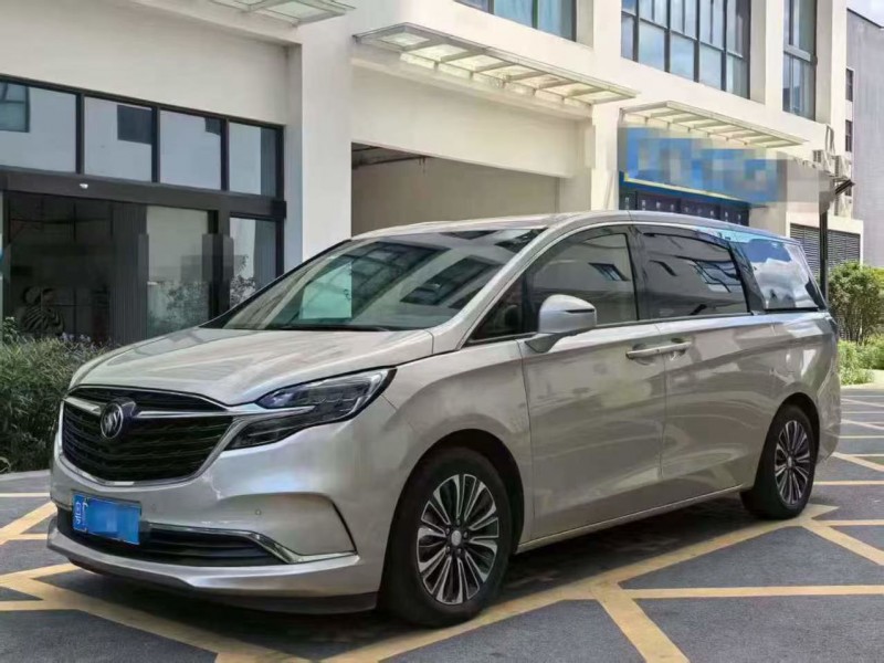 深圳21年别克GL82