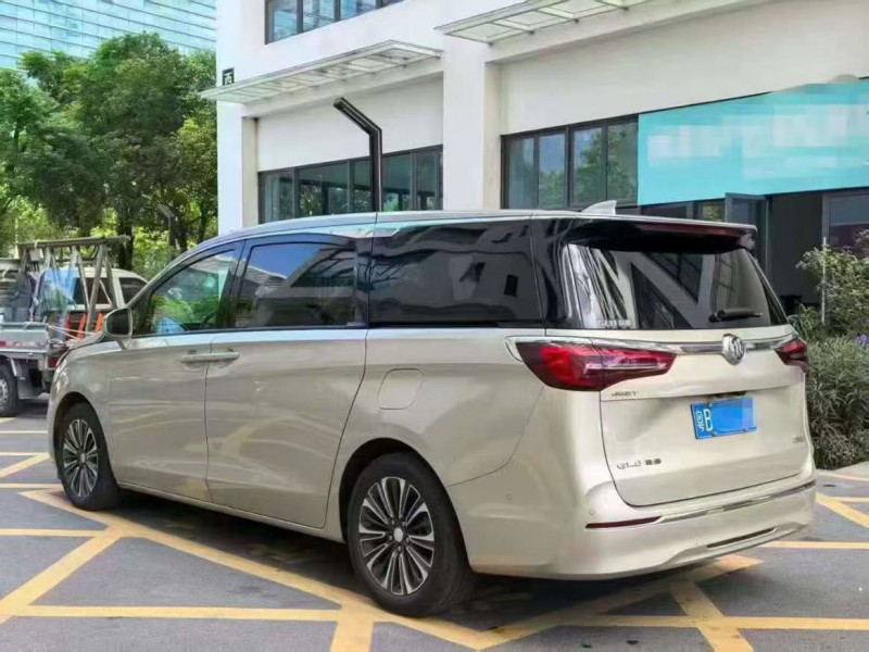 深圳21年别克GL86