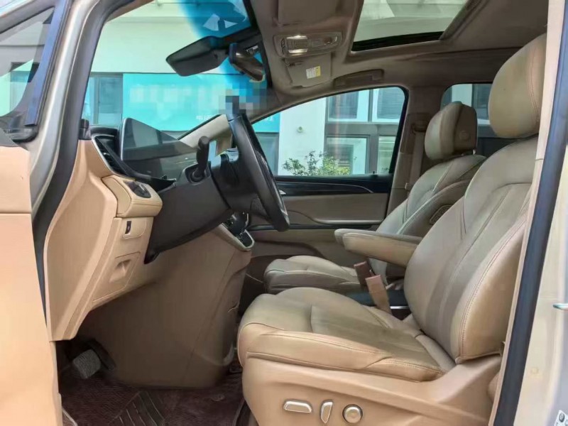 深圳21年别克GL87