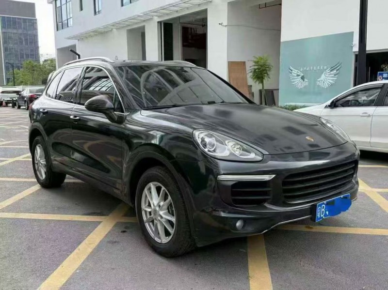 深圳17年保时捷卡宴3