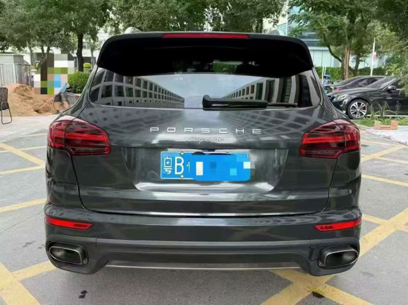 深圳17年保时捷卡宴6