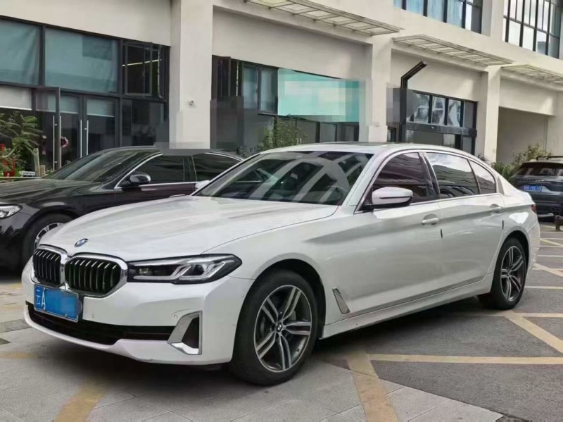 深圳21年宝马5系2