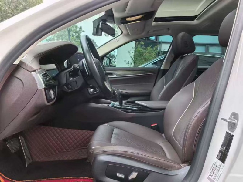 深圳21年宝马5系6