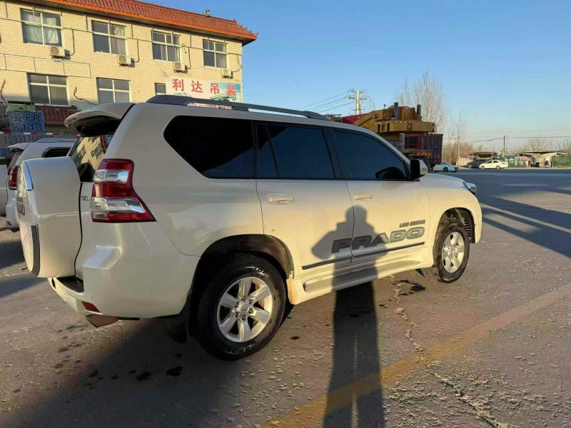 邢台14年丰田普拉多6