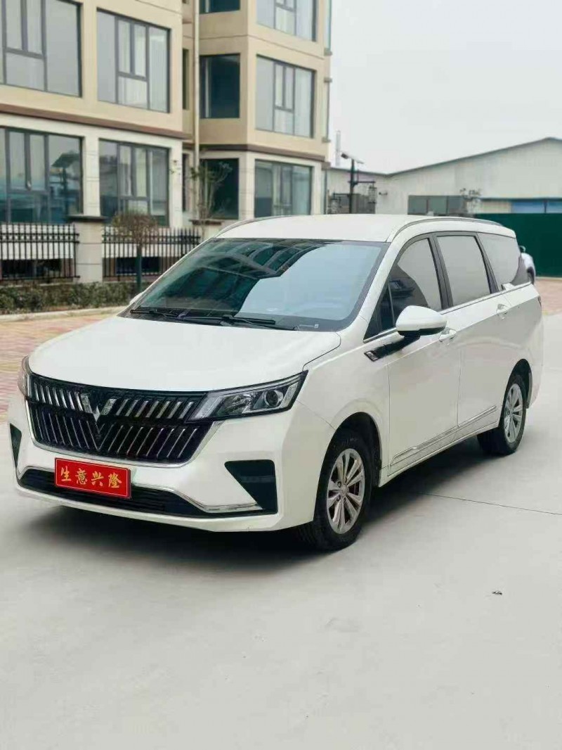 平顶山25年五菱汽车佳辰2