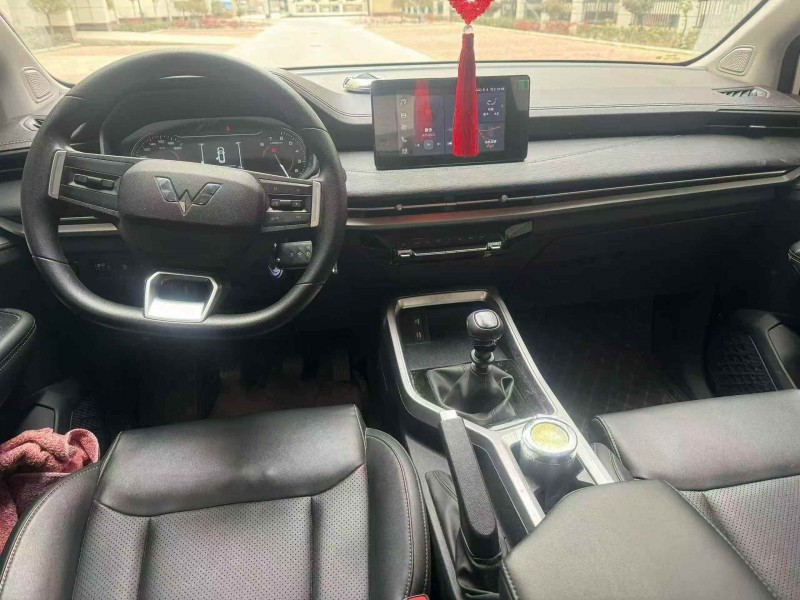 平顶山25年五菱汽车佳辰4