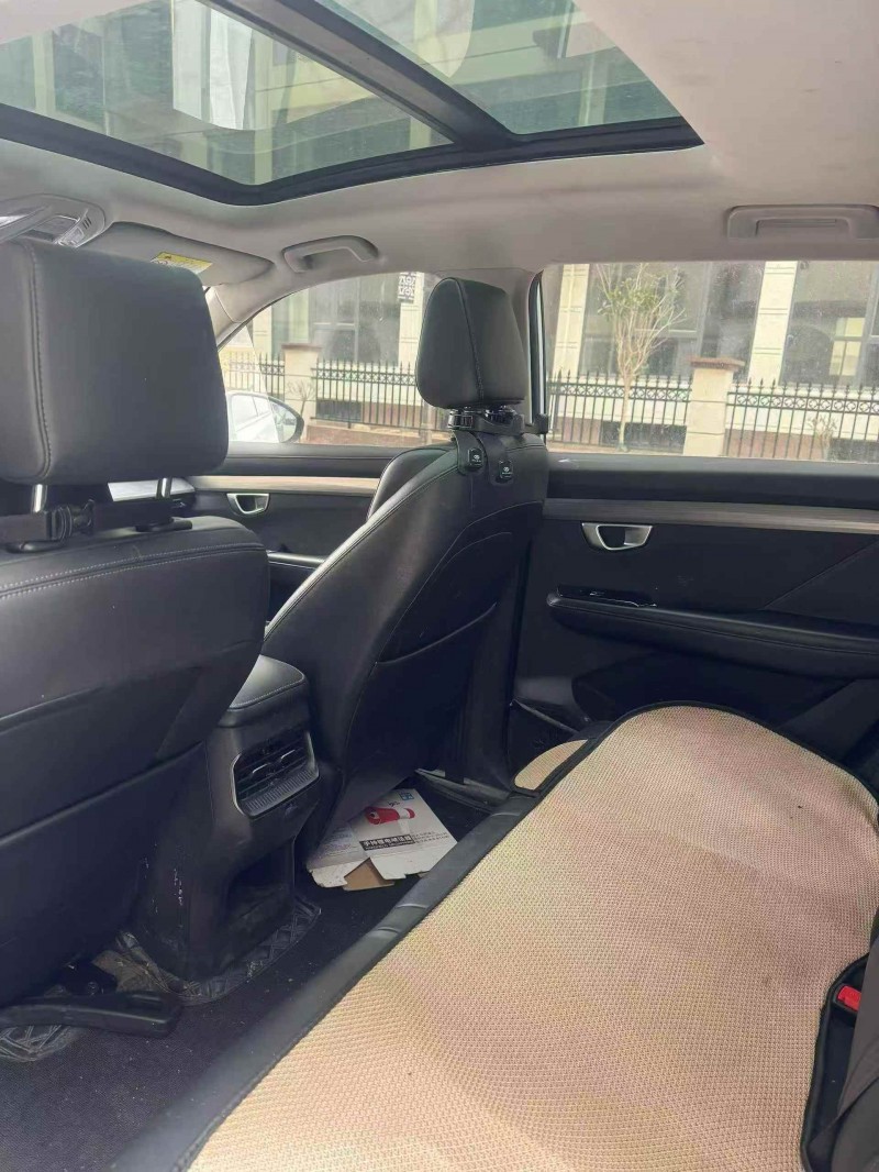 洛阳22年五菱汽车星辰6