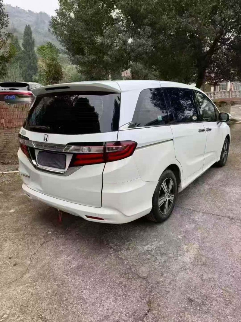 萍乡17年本田奥德赛8