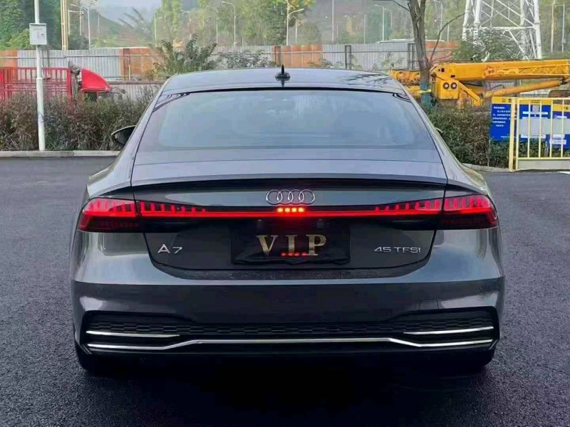 重庆23年奥迪A7L9