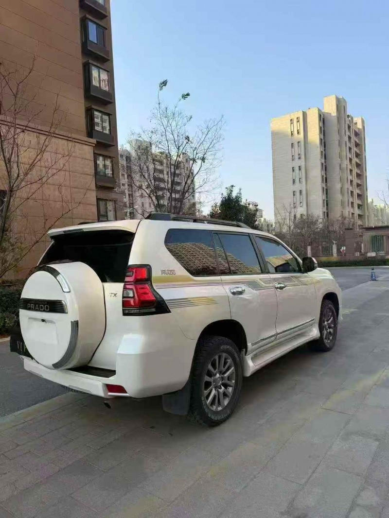 秦皇岛20年丰田普拉多8