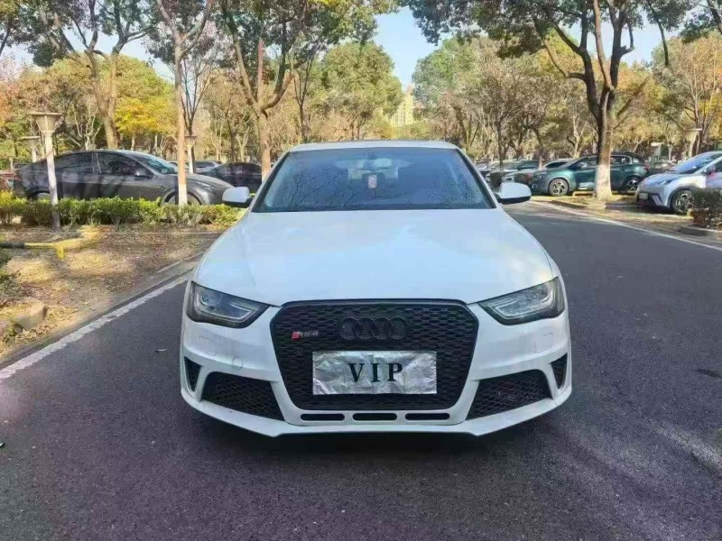 徐州16年奥迪A4L1