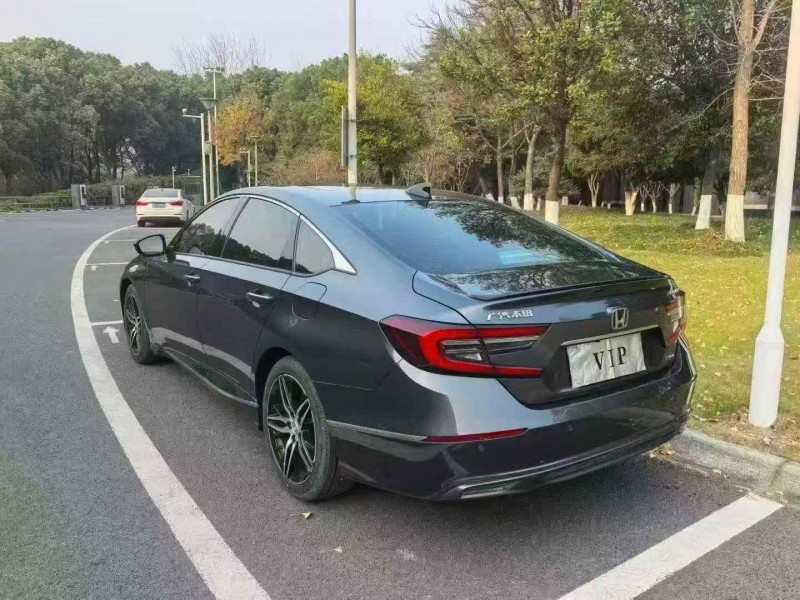 徐州22年本田雅阁7