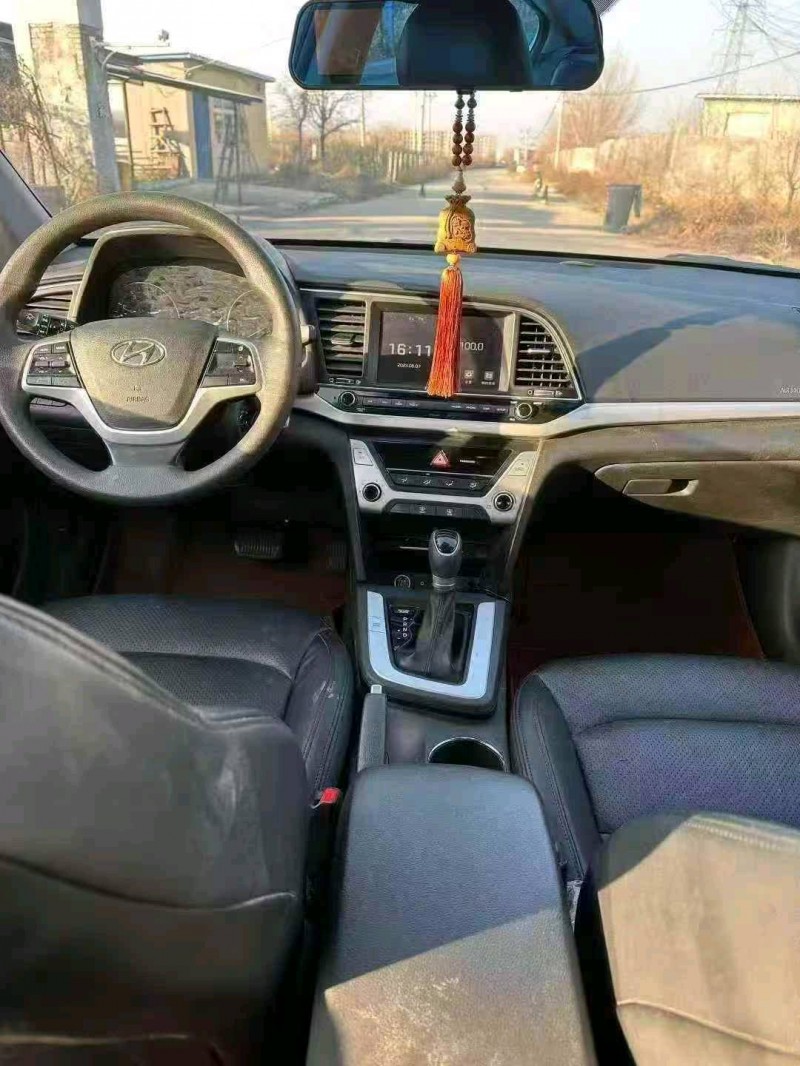 东营16年现代领动2