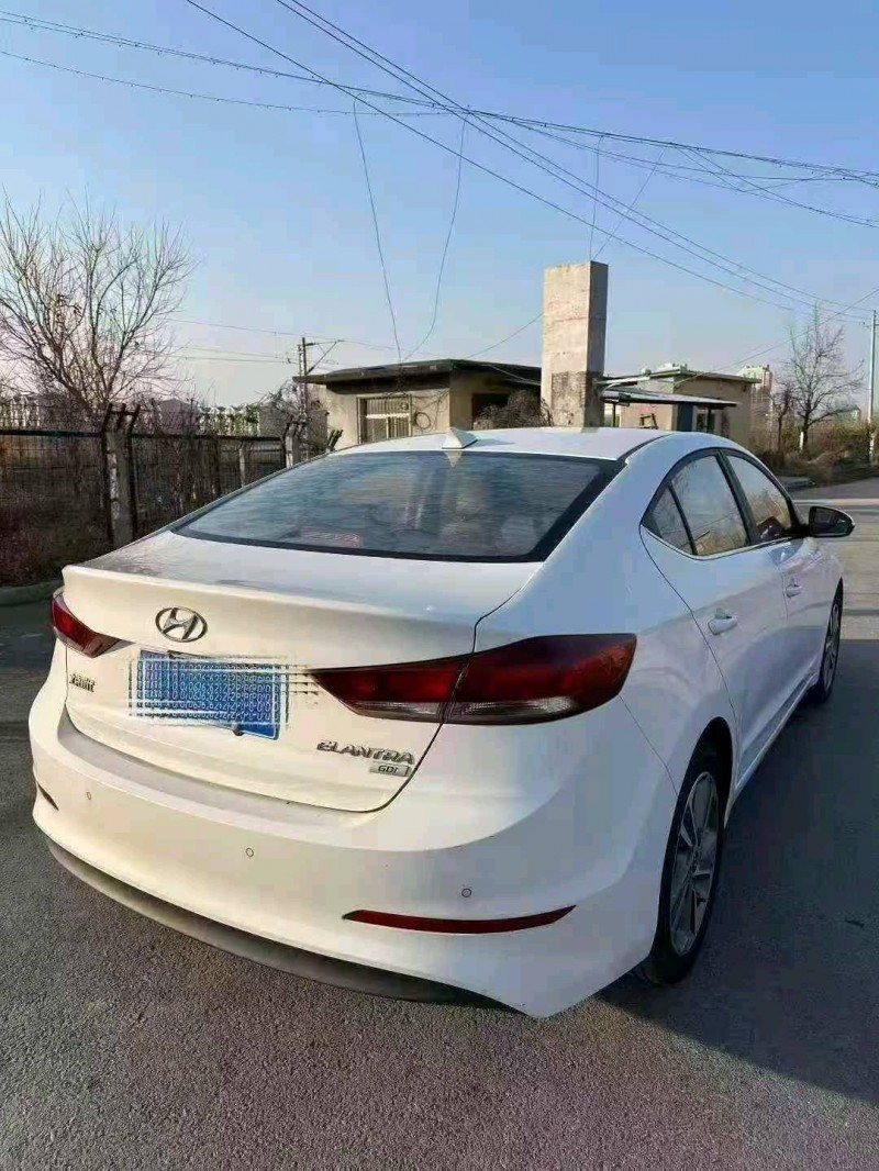 东营16年现代领动7