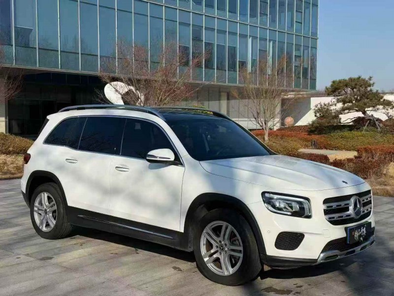 潍坊23年奔驰GLB3