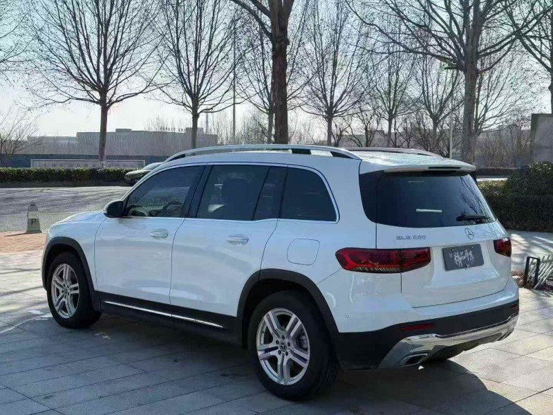 潍坊23年奔驰GLB4