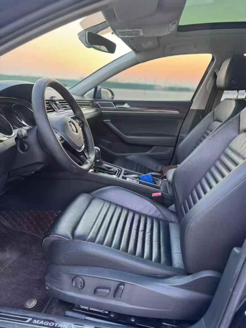 邯郸19年大众迈腾8