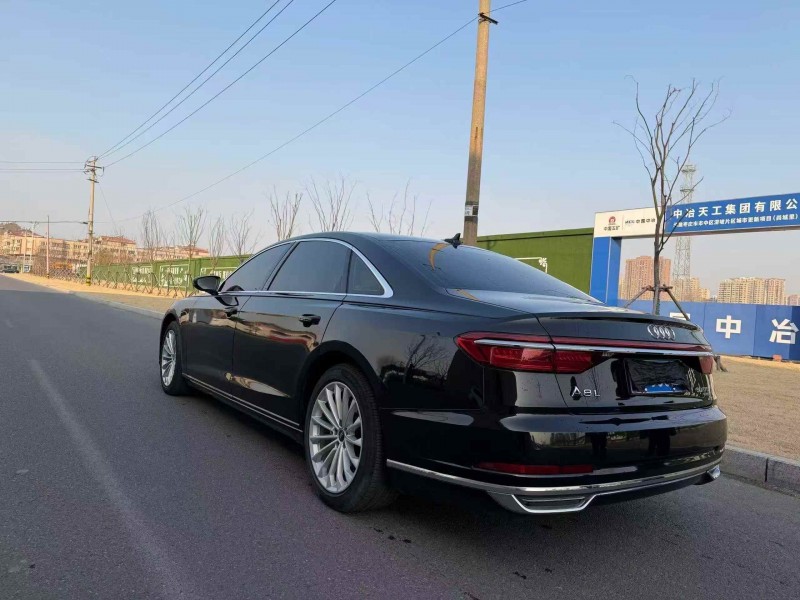 枣庄21年奥迪A8L5