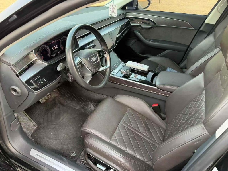 枣庄21年奥迪A8L9