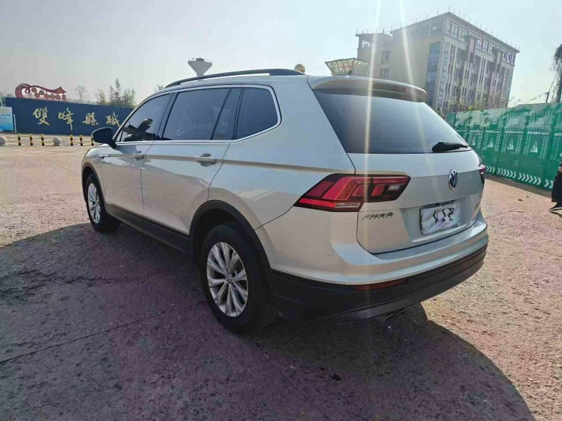 湘潭18年大众途观6