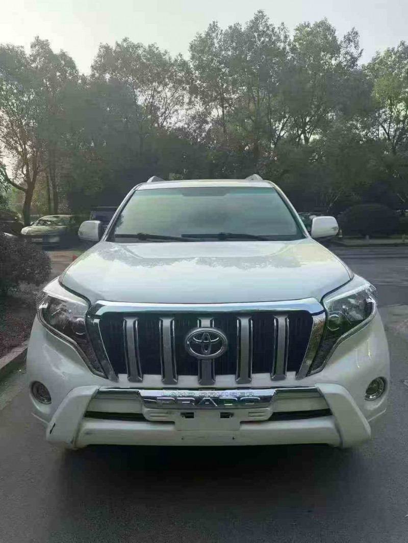 株洲14年丰田普拉多1