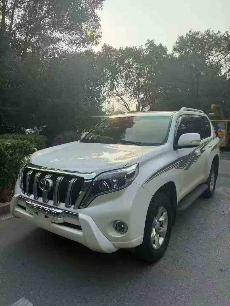 株洲14年丰田普拉多3