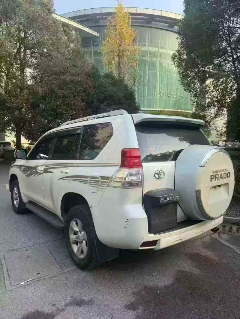 株洲14年丰田普拉多7