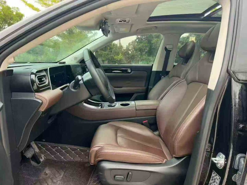 韶关23年零跑汽车C116