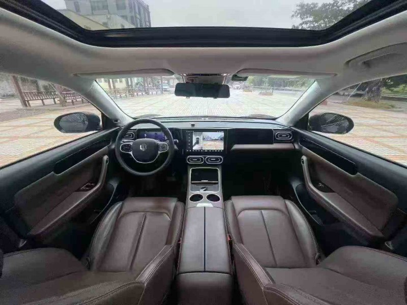 韶关23年零跑汽车C117