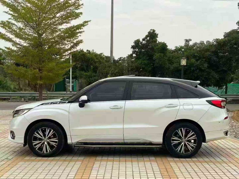 深圳17年本田冠道3