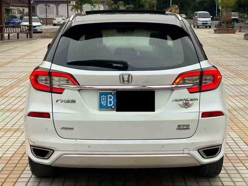 深圳17年本田冠道9